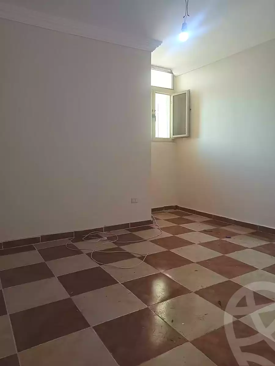 https://aqarmap.com.eg/ar/listing/7033109-for-sale-alexandria-sydy-bshr-sydy-bshr-bhry-shr-mhmd-njyb