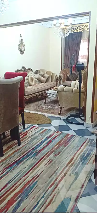 https://aqarmap.com.eg/ar/listing/7033125-for-sale-cairo-helwan-helwan-el-sharkeya-mostafa-safwat-st