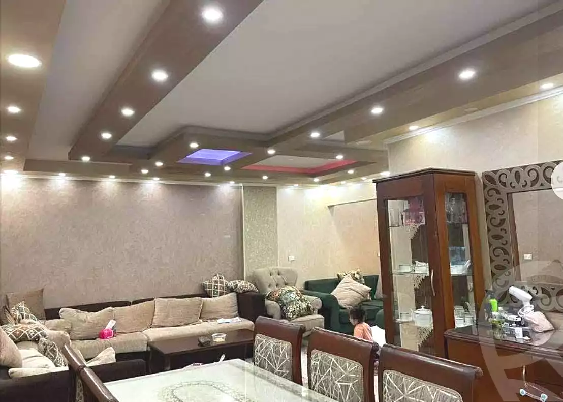 https://aqarmap.com.eg/ar/listing/7033152-for-sale-cairo-helwan-mahmoud-zaki-st