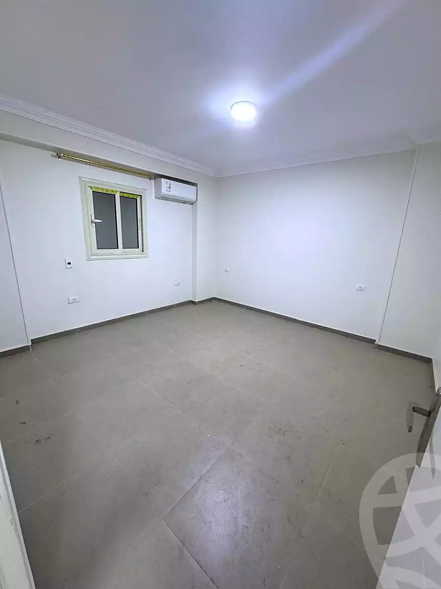 https://aqarmap.com.eg/ar/listing/7033390-for-sale-cairo-el-haram-shareaa-khatem-el-morsalen