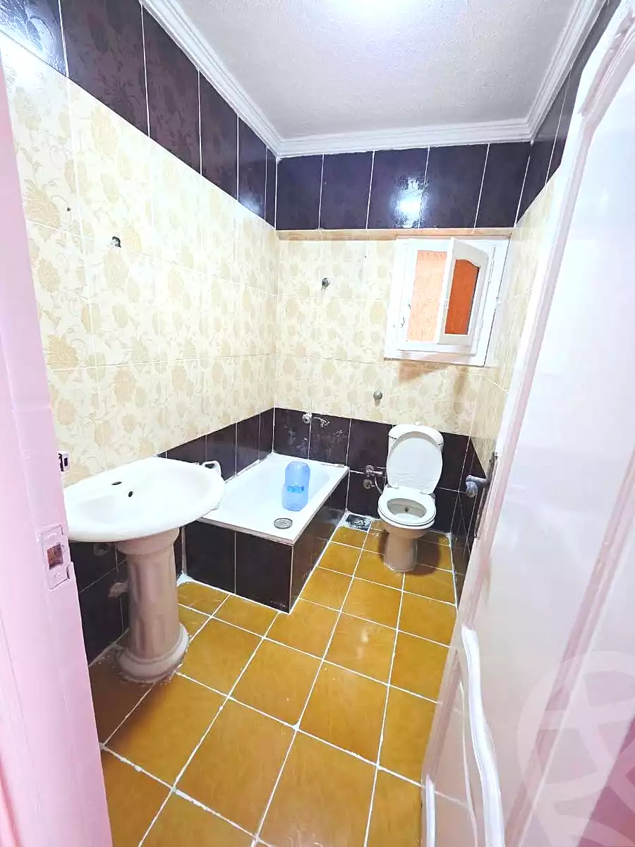 https://aqarmap.com.eg/ar/listing/7033406-for-sale-alexandria-al-agamy-shataa-el-nakheel