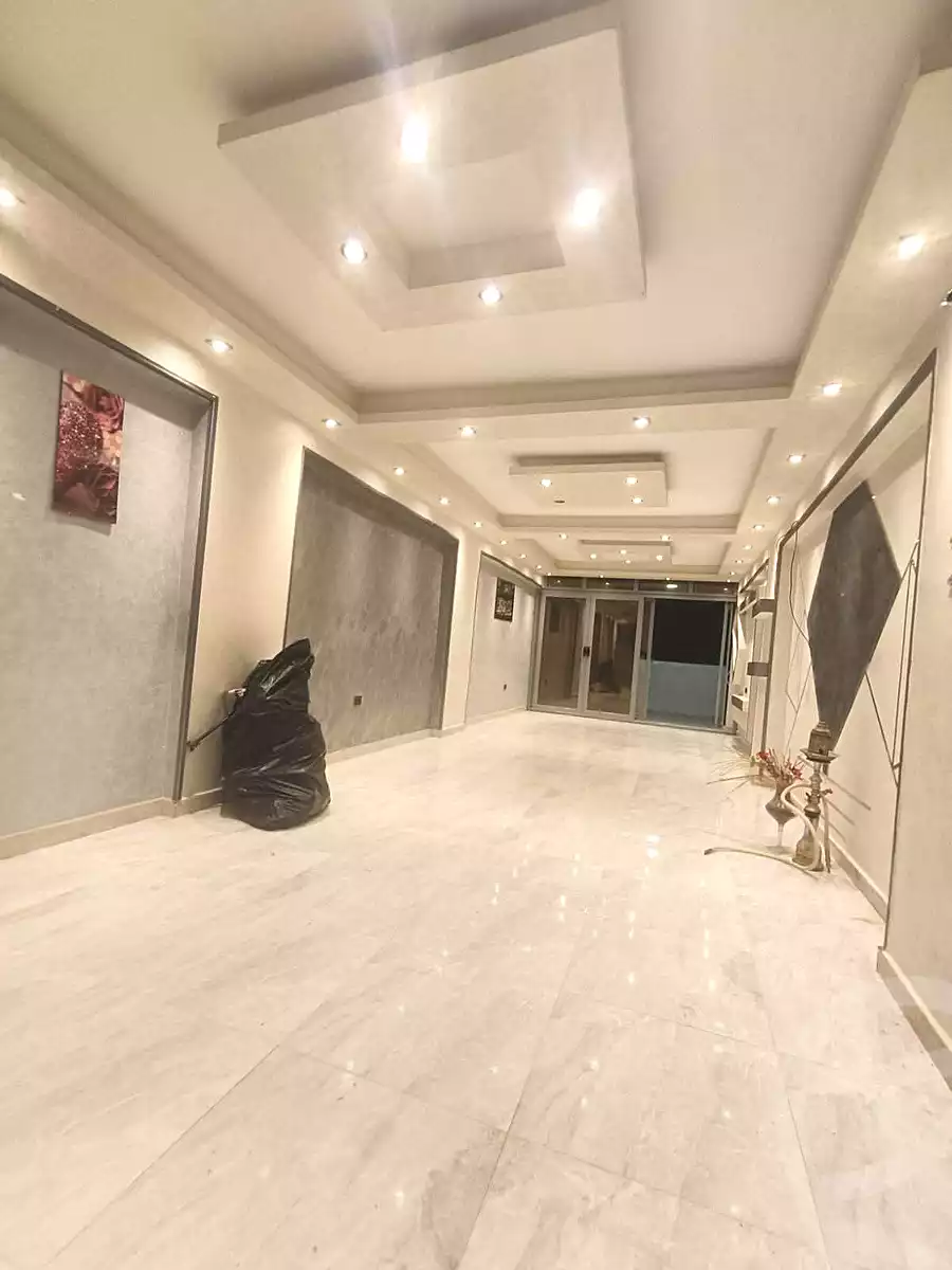 https://aqarmap.com.eg/en/listing/7033409-for-rent-alexandria-al-agamy-lbytsh