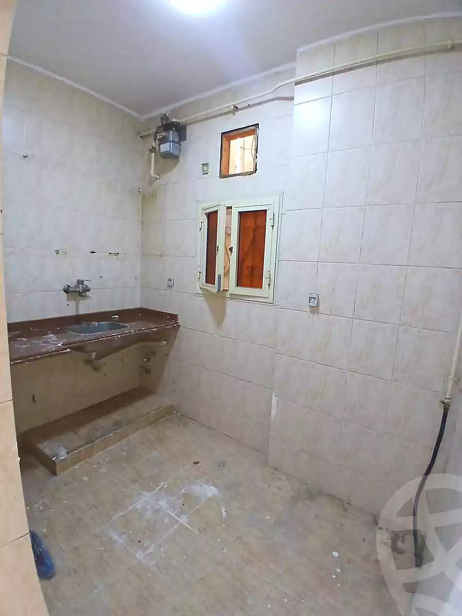 https://aqarmap.com.eg/ar/listing/7033448-for-sale-alexandria-al-agamy-lbytsh-ain-shams-st