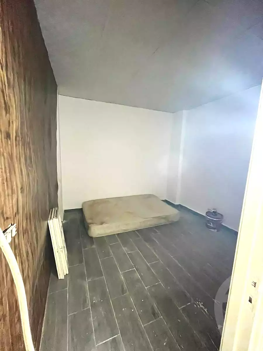 https://aqarmap.com.eg/ar/listing/7033614-for-sale-alexandria-al-agamy-lbytsh-el-tayar-st