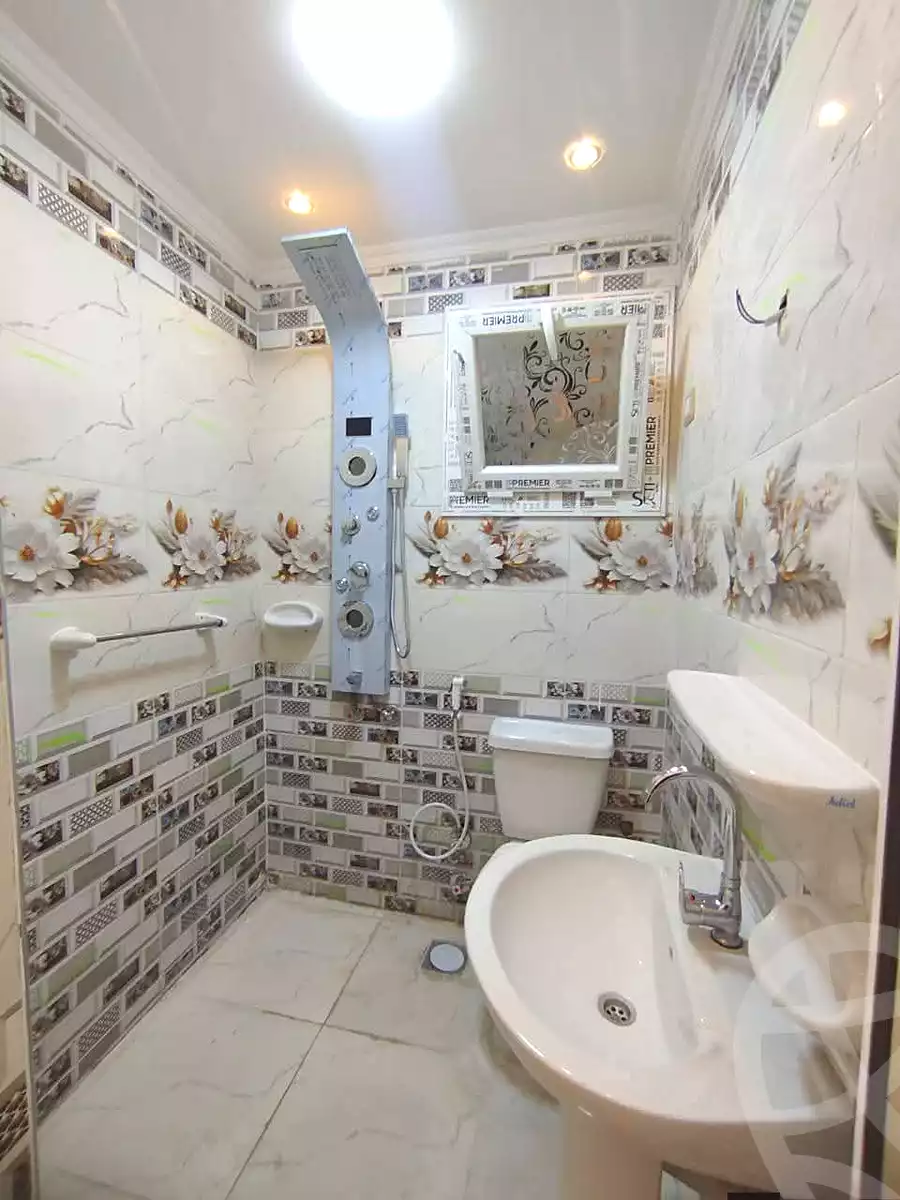 https://aqarmap.com.eg/ar/listing/7033895-for-sale-alexandria-al-agamy-lbytsh-bianchiii-street-11