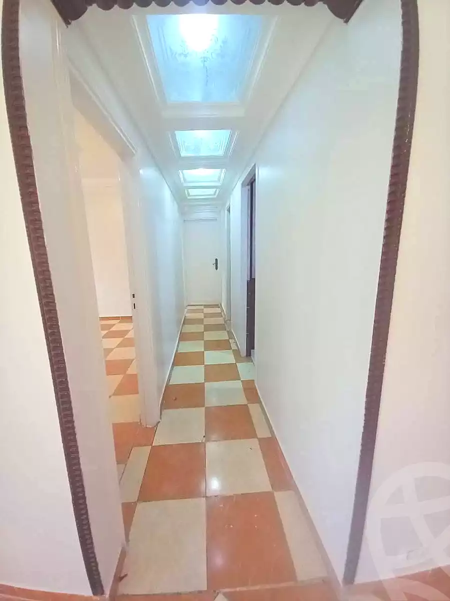 https://aqarmap.com.eg/ar/listing/7034175-for-sale-alexandria-miami-shr-jml-bd-lnsr
