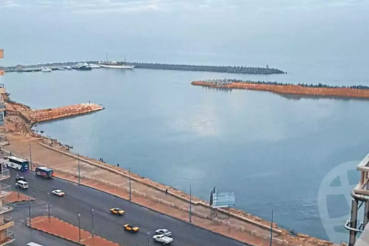 https://aqarmap.com.eg/ar/listing/7034407-for-sale-alexandria-sydy-bshr-sydy-bshr-bhry-khalil-hamada-st