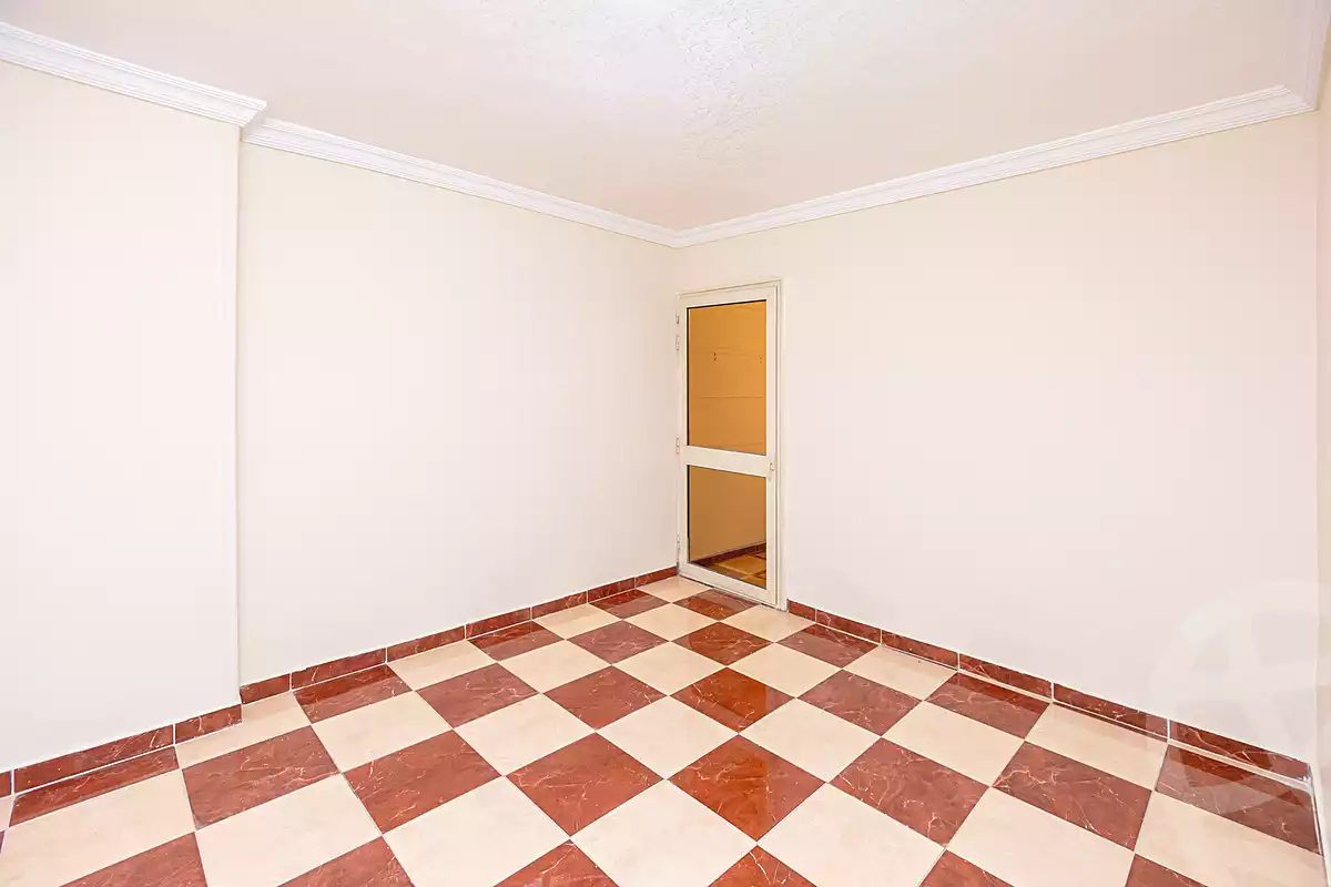 https://aqarmap.com.eg/en/listing/7034505-for-sale-alexandria-tharwat