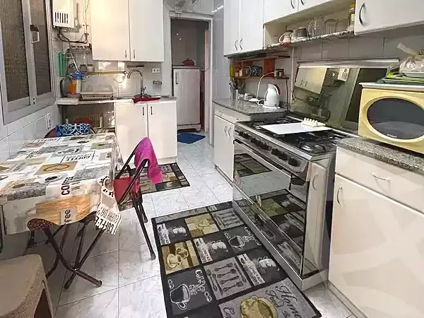 https://aqarmap.com.eg/ar/listing/7034600-for-sale-cairo-manial-abd-el-aziz-al-saud-st