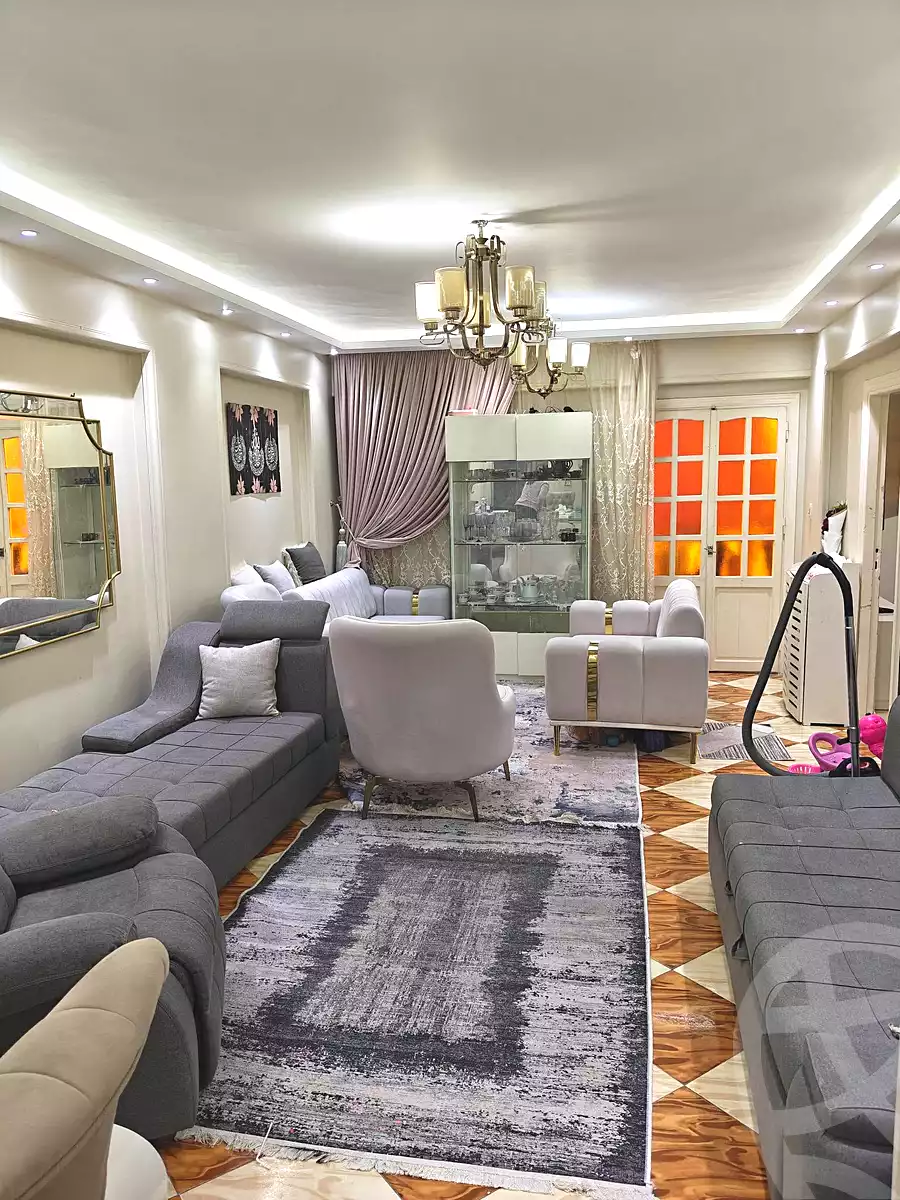 https://aqarmap.com.eg/ar/listing/7034830-for-sale-alexandria-sydy-bshr-sydy-bshr-bhry-khalil-hamada-st