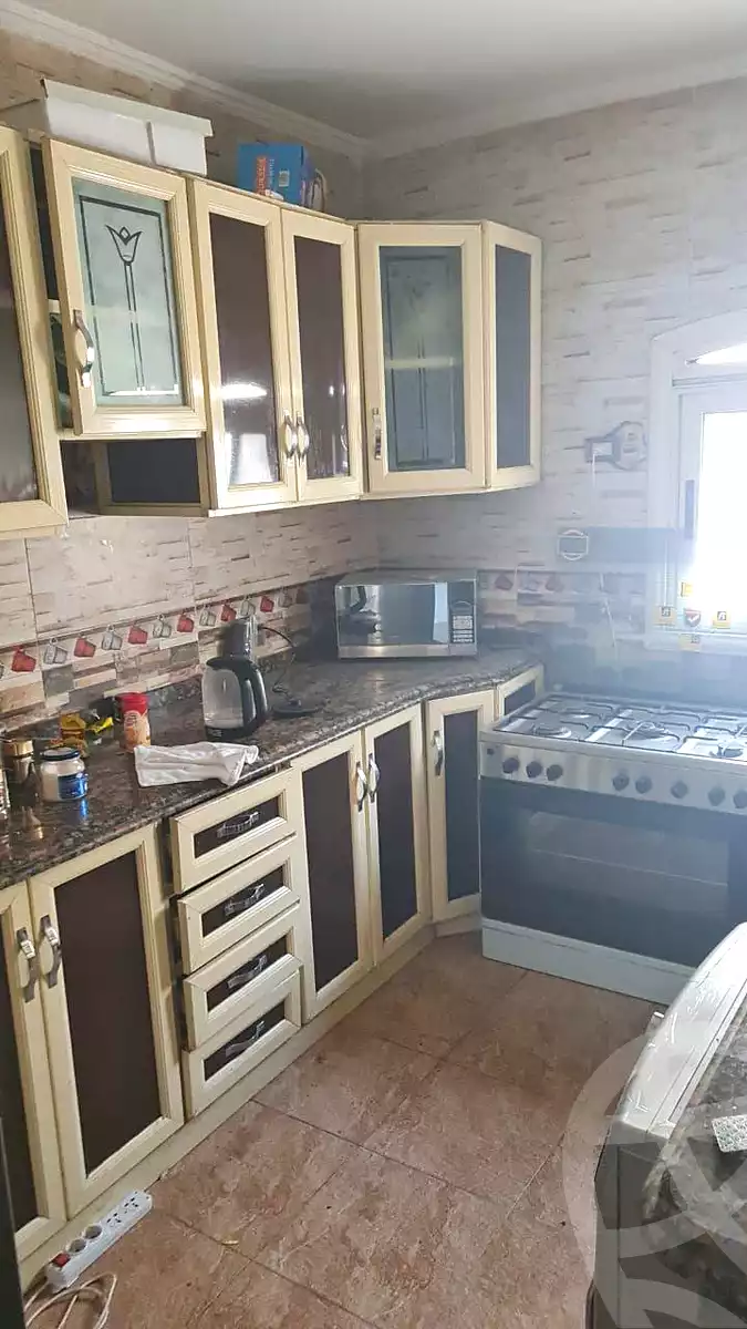 https://aqarmap.com.eg/ar/listing/7034784-for-rent-cairo-new-cairo-el-ahyaa-fourth-neighborhood-street-1