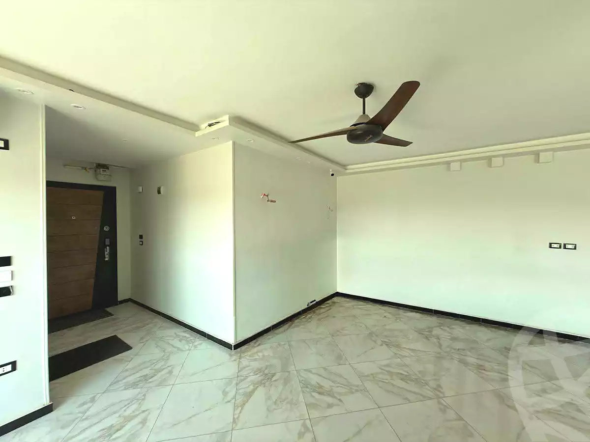 https://aqarmap.com.eg/en/listing/7034901-for-sale-cairo-helwan-azam-mosque-st