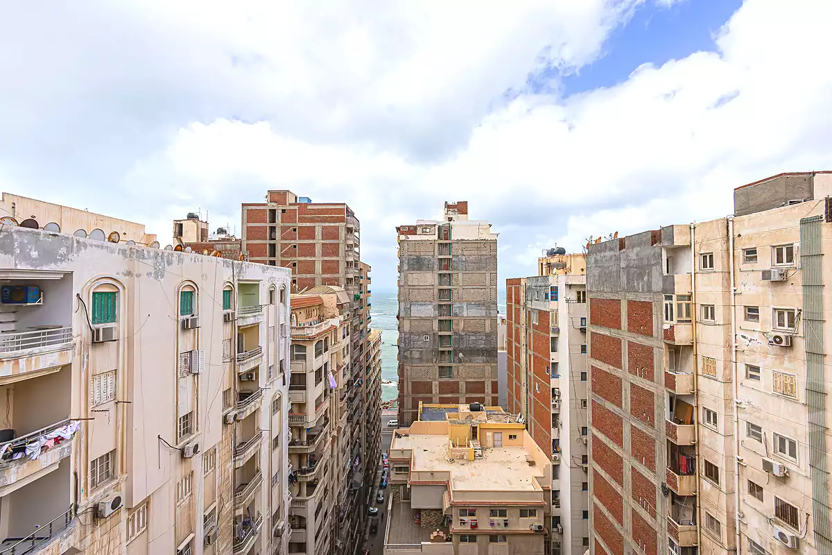 https://aqarmap.com.eg/ar/listing/7034954-for-sale-alexandria-miami-al-shahid-moustafa-al-beshaoi-st
