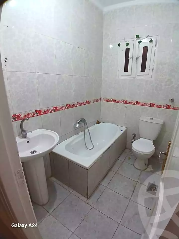 https://aqarmap.com.eg/en/listing/7035007-for-rent-alexandria-el-asafra-l-sfr-bhry