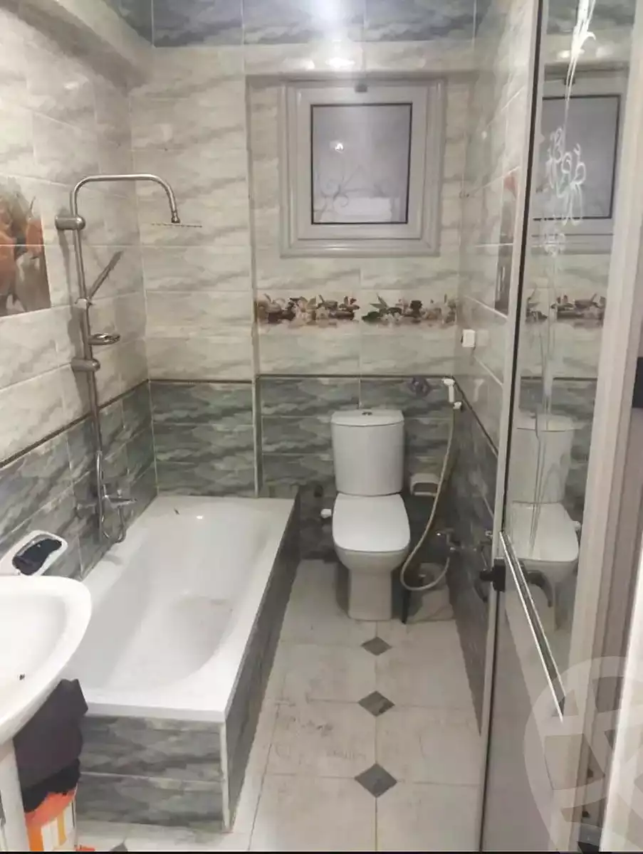 https://aqarmap.com.eg/ar/listing/7035270-for-sale-alexandria-al-agamy-faddah-st