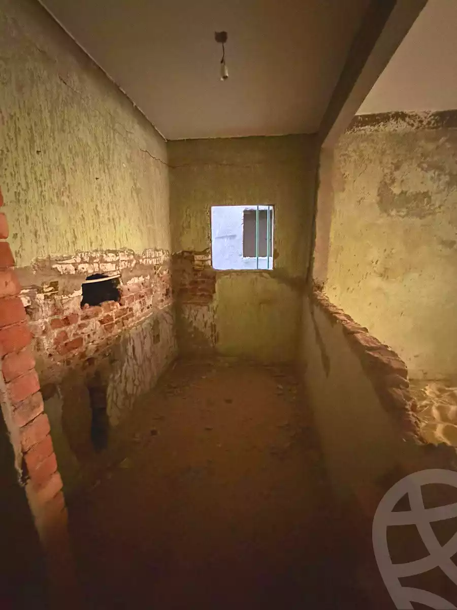 https://aqarmap.com.eg/ar/listing/7035291-for-sale-alexandria-al-agamy-lbytsh-el-bostan-st