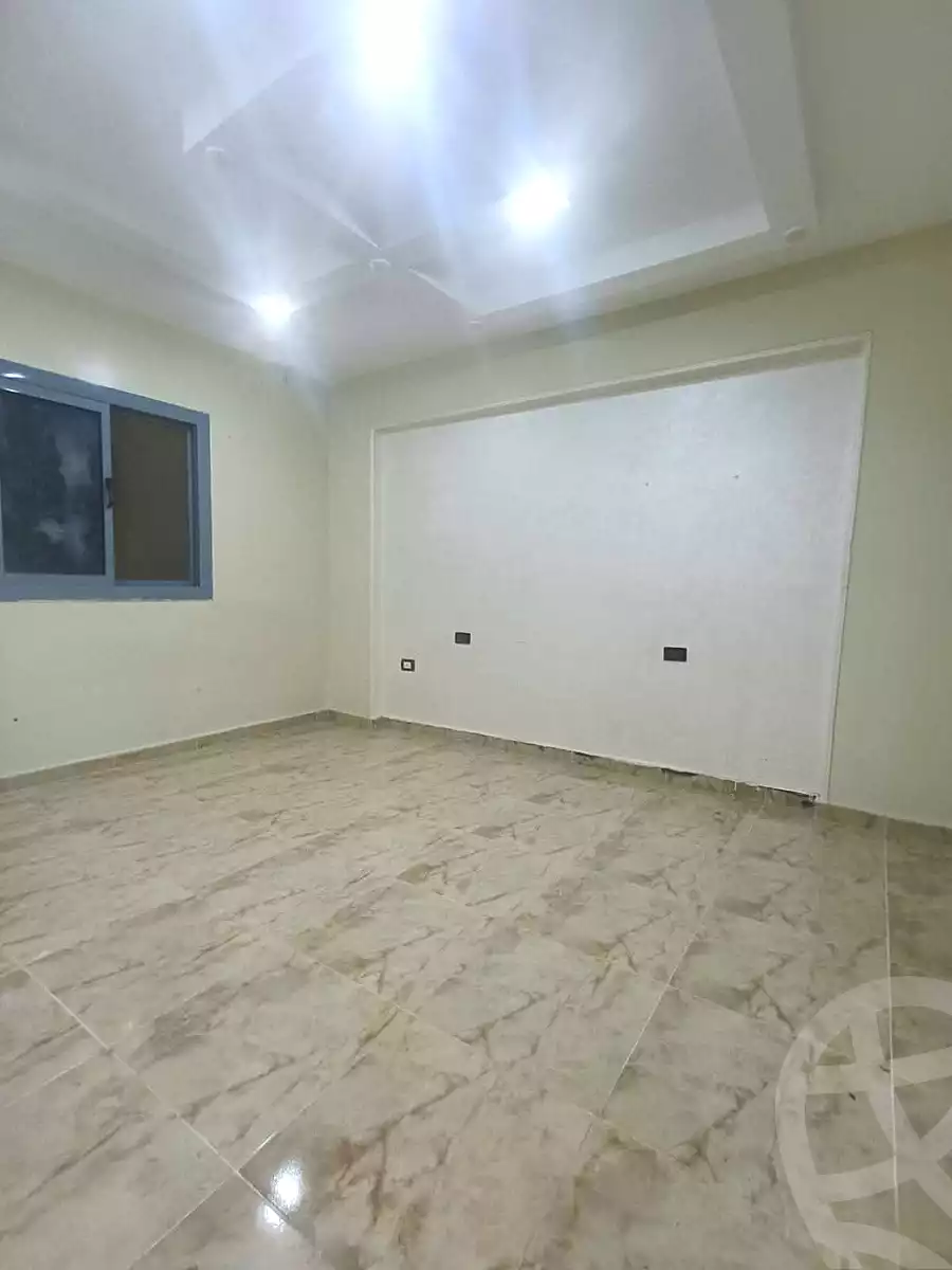 https://aqarmap.com.eg/ar/listing/7035324-for-rent-alexandria-al-agamy-lbytsh