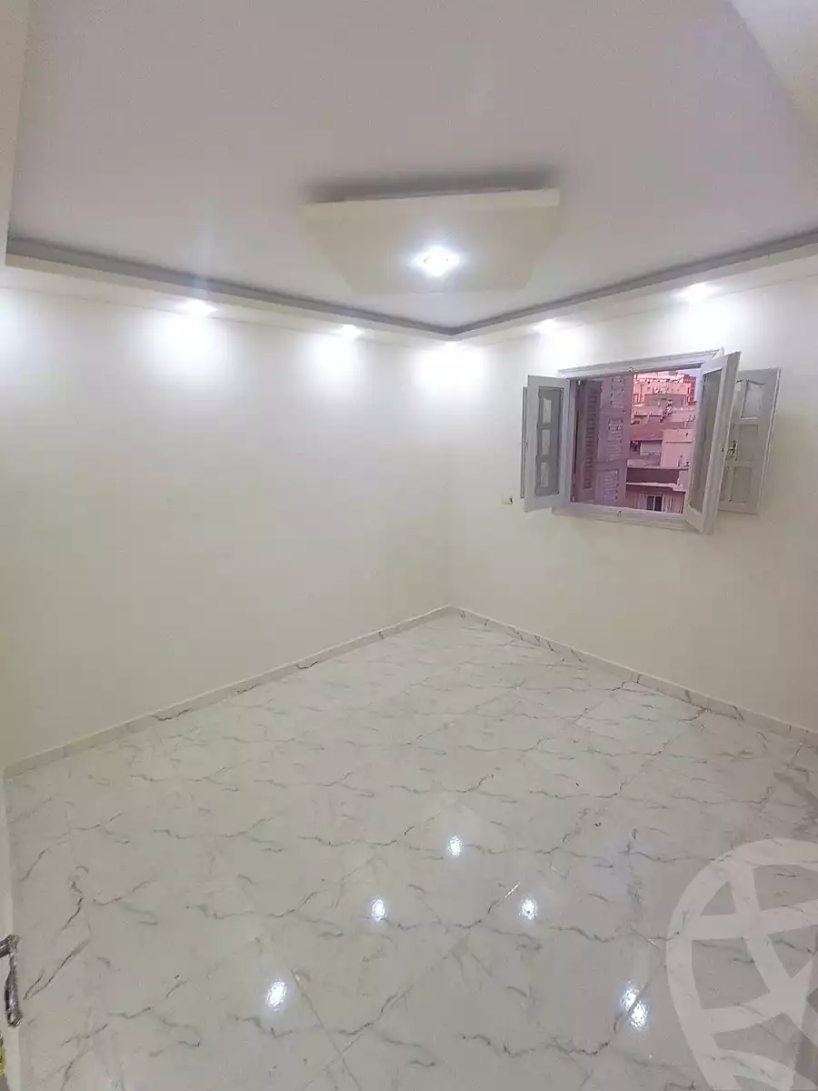 https://aqarmap.com.eg/ar/listing/7035402-for-sale-alexandria-al-agamy-lbytsh-princess-st