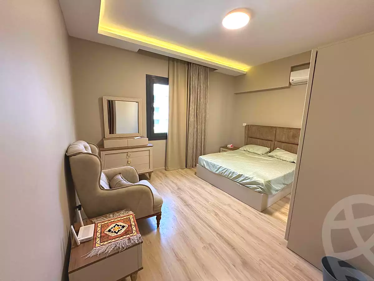 https://aqarmap.com.eg/ar/listing/7035438-for-sale-cairo-new-cairo-compounds-district-5-the-plateau-district-5