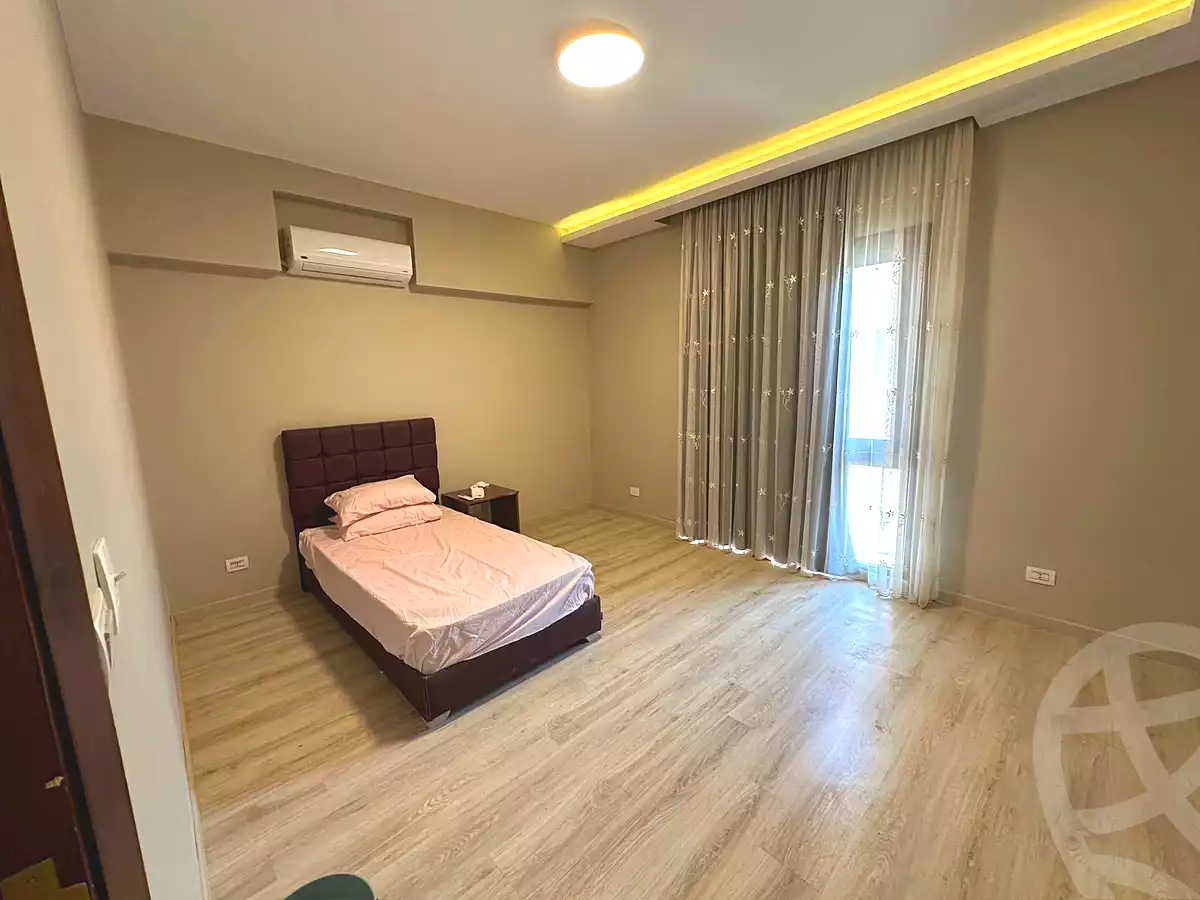 https://aqarmap.com.eg/ar/listing/7035438-for-sale-cairo-new-cairo-compounds-district-5-the-plateau-district-5
