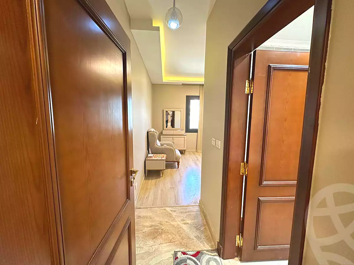 https://aqarmap.com.eg/ar/listing/7035438-for-sale-cairo-new-cairo-compounds-district-5-the-plateau-district-5