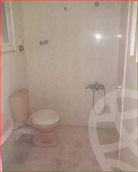 https://aqarmap.com.eg/ar/listing/7035465-for-sale-alexandria-al-agamy-el-hanouvel