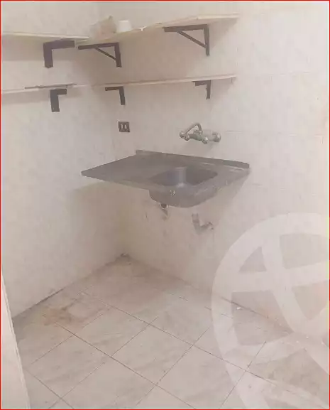 https://aqarmap.com.eg/ar/listing/7035465-for-sale-alexandria-al-agamy-el-hanouvel