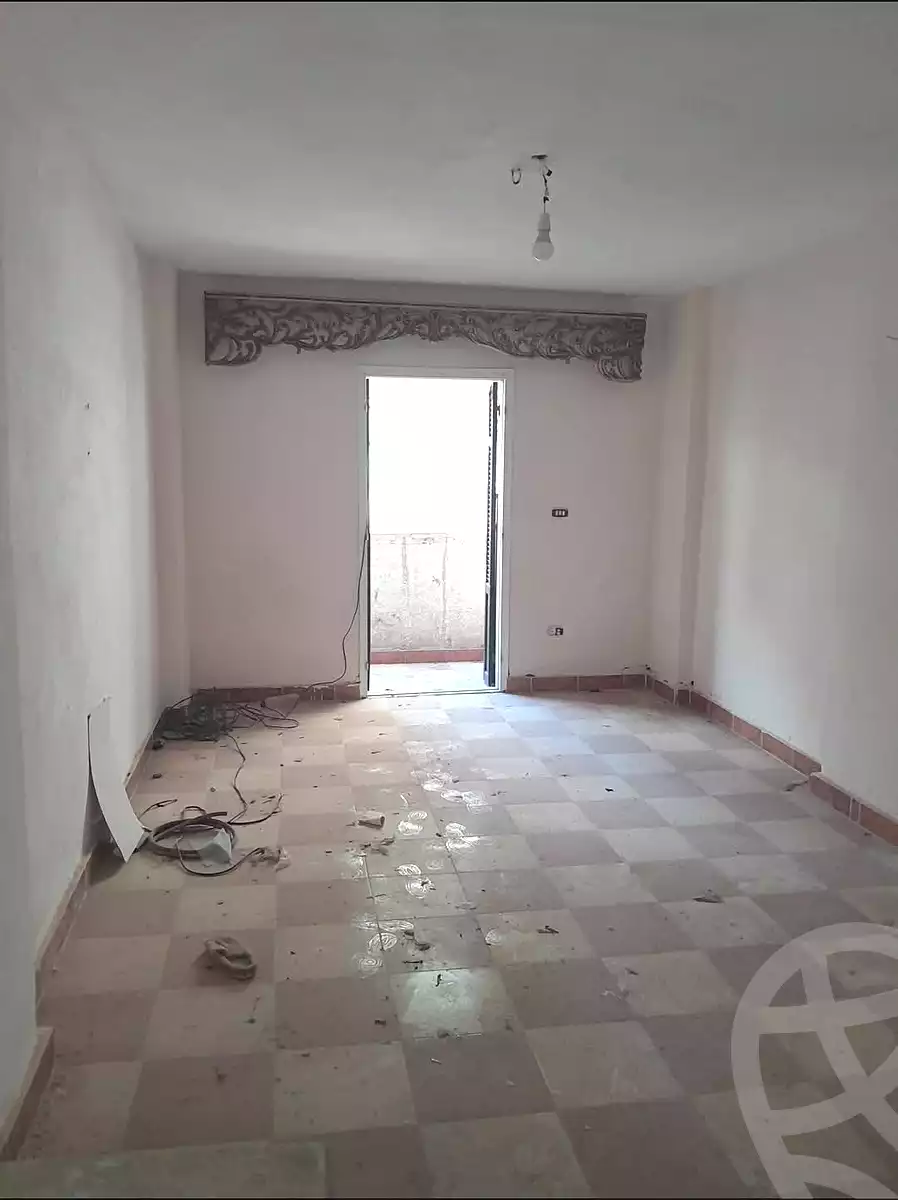https://aqarmap.com.eg/ar/listing/7035472-for-sale-alexandria-al-agamy-el-hanouvel-gomaa-moftah-st