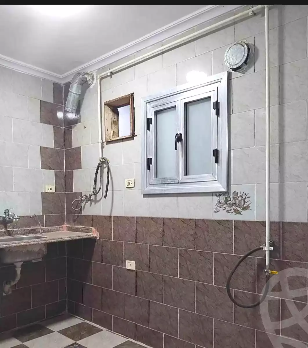 https://aqarmap.com.eg/ar/listing/7035543-for-sale-alexandria-sydy-bshr-sydy-bshr-bhry