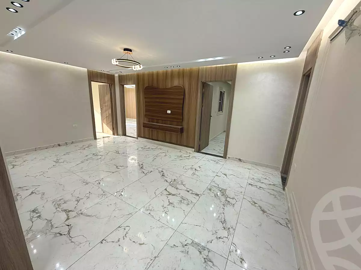 https://aqarmap.com.eg/ar/listing/7035704-for-sale-cairo-el-agouza-aswan-square