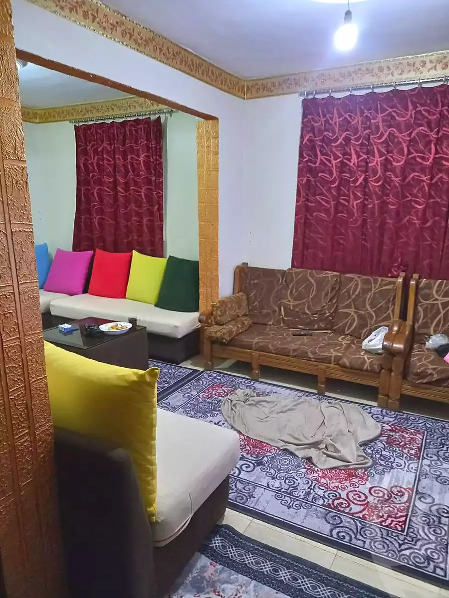 https://aqarmap.com.eg/en/listing/7035781-for-rent-alexandria-al-agamy-el-hanouvel