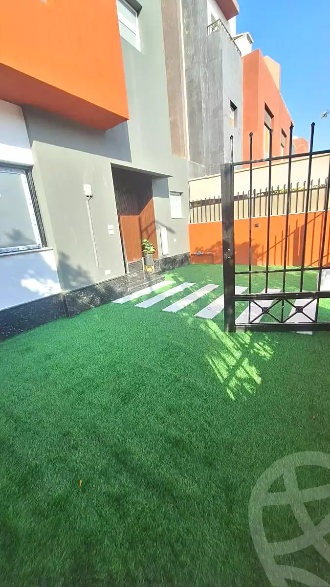 https://aqarmap.com.eg/ar/listing/7035784-for-sale-cairo-el-sheikh-zayed-city-compounds-continental-residence