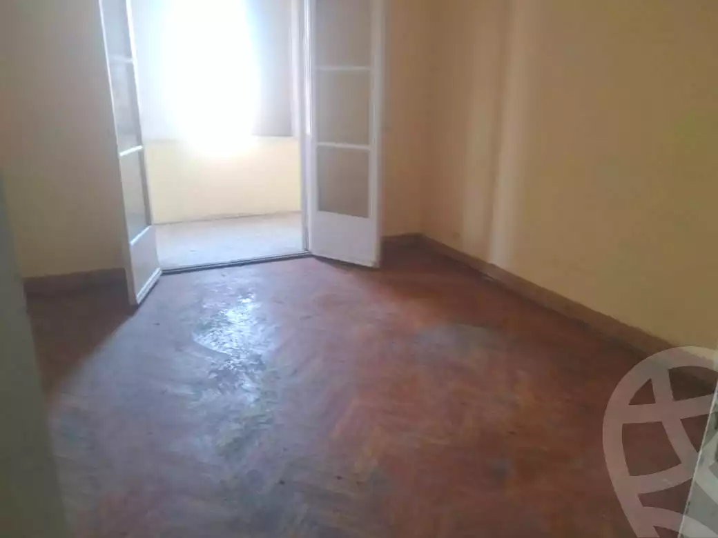 https://aqarmap.com.eg/en/listing/7035808-for-rent-cairo-downtown-el-tahrir
