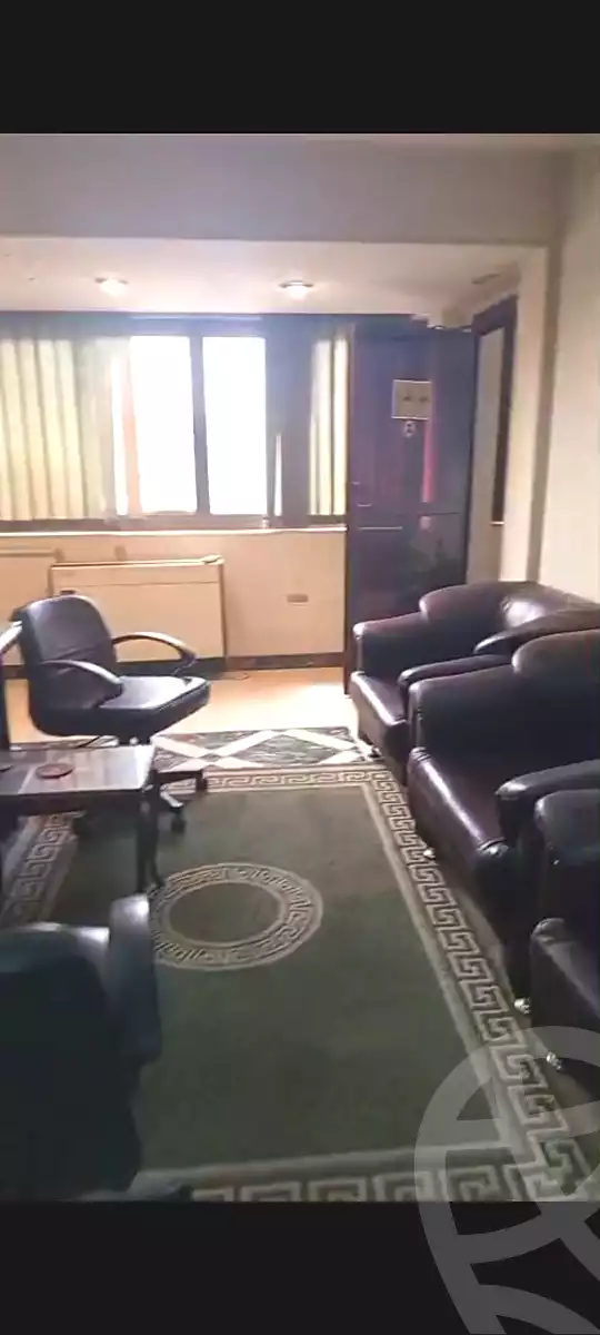 https://aqarmap.com.eg/ar/listing/7036034-for-rent-cairo-downtown-el-azbakya-mohamed-bek-el-alfy-st