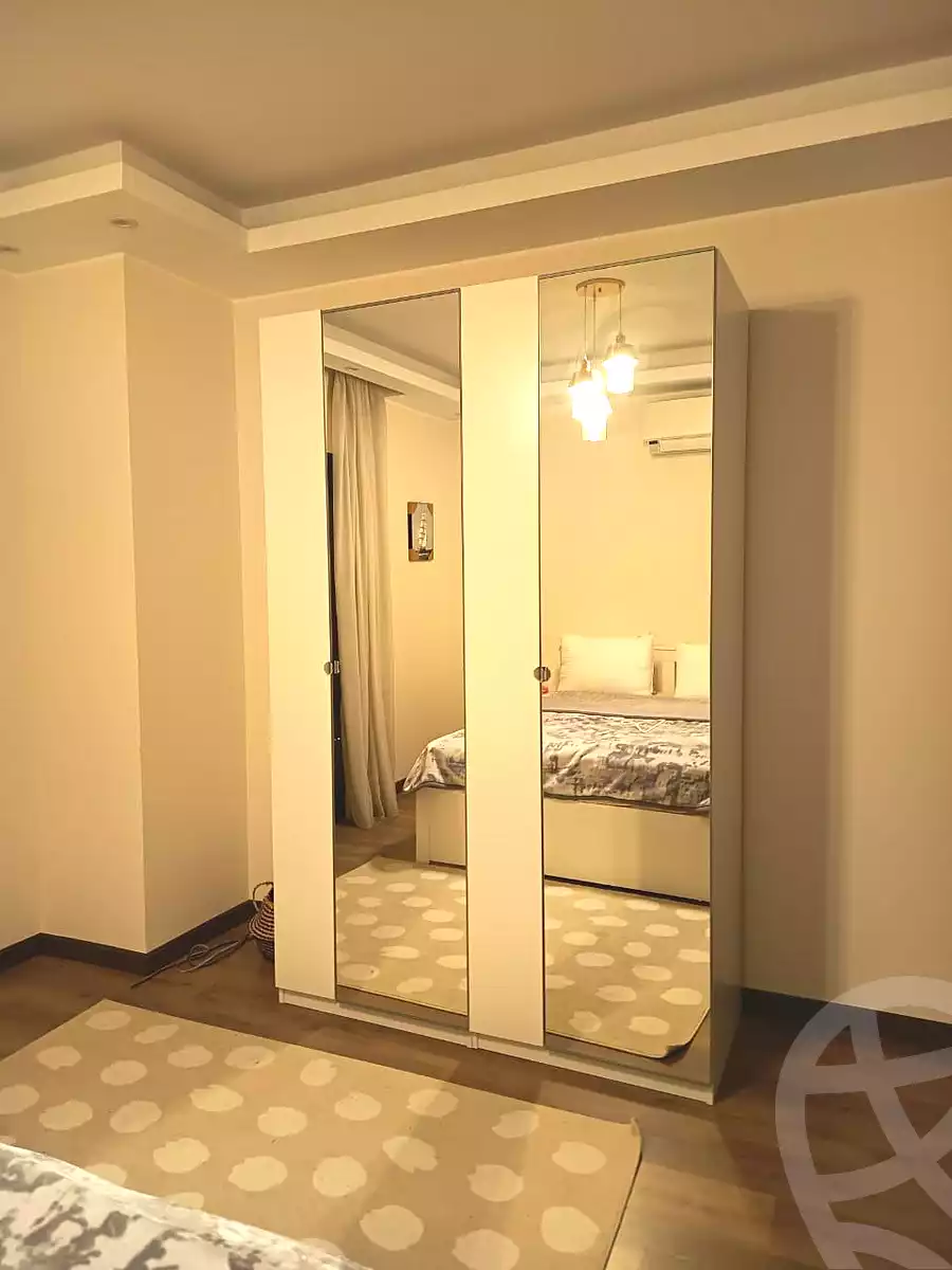 https://aqarmap.com.eg/ar/listing/7036171-for-rent-cairo-new-cairo-compounds-villette-kmbwnd-sky-kwndwz-swdyk-villette