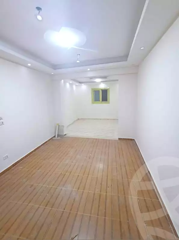 https://aqarmap.com.eg/ar/listing/7036229-for-sale-alexandria-el-asafra-shr-45