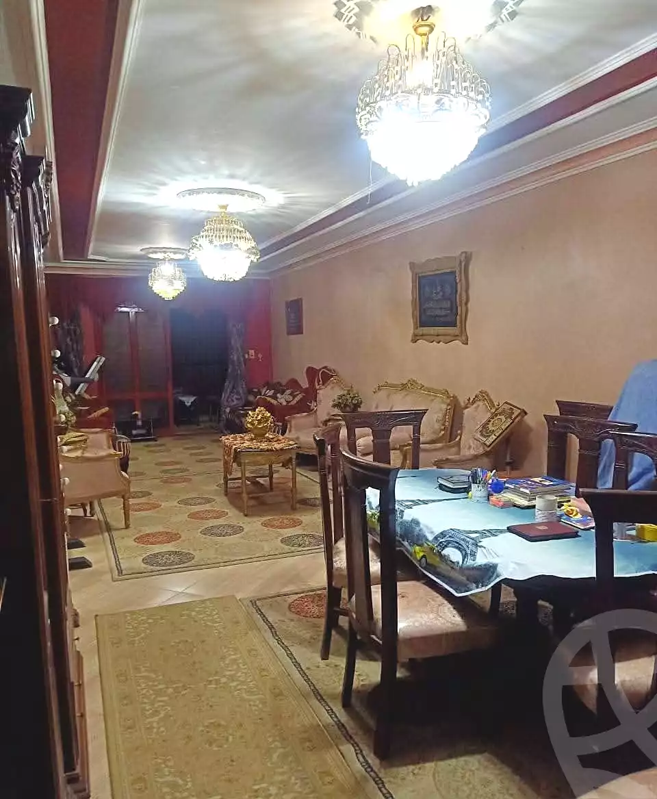 https://aqarmap.com.eg/en/listing/7036545-for-sale-cairo-helwan-helwan-el-sharkeya-mostafa-safwat-st