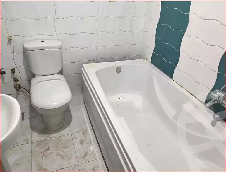 https://aqarmap.com.eg/en/listing/7036791-for-sale-cairo-helwan-helwan-el-sharkeya-ismael-kamel-st