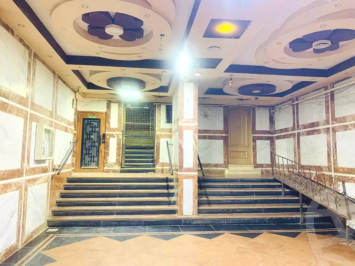 https://aqarmap.com.eg/ar/listing/7036893-for-sale-cairo-el-haram-el-maryotya-sefara-st