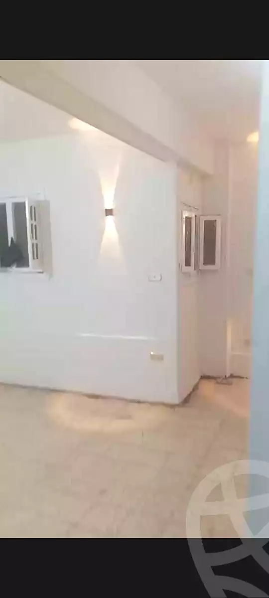 https://aqarmap.com.eg/ar/listing/7036987-for-sale-cairo-ain-shams-ain-shams-el-sharkia-el-eshrein-stt
