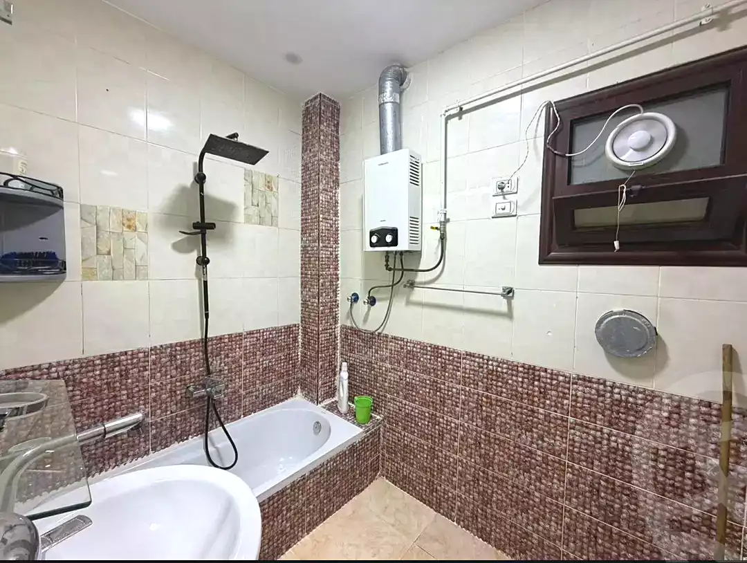 https://aqarmap.com.eg/en/listing/7037133-for-rent-cairo-15th-of-may