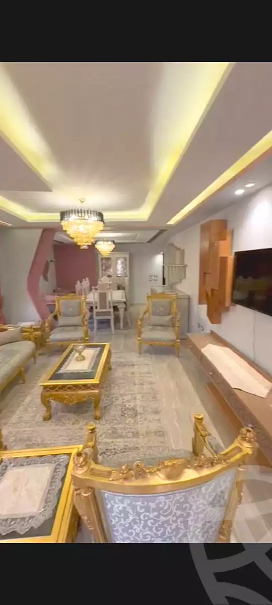 https://aqarmap.com.eg/en/listing/7037215-for-sale-cairo-helwan-hadayek-helwan-nile-corniche-st