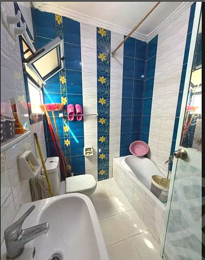 https://aqarmap.com.eg/ar/listing/7037475-for-sale-alexandria-al-agamy-lbytsh-el-hay-st