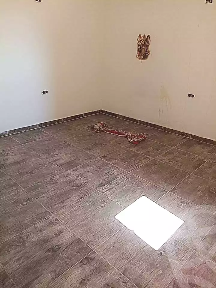 https://aqarmap.com.eg/ar/listing/7037546-for-sale-alexandria-lsywf-el-seyouf-qebly