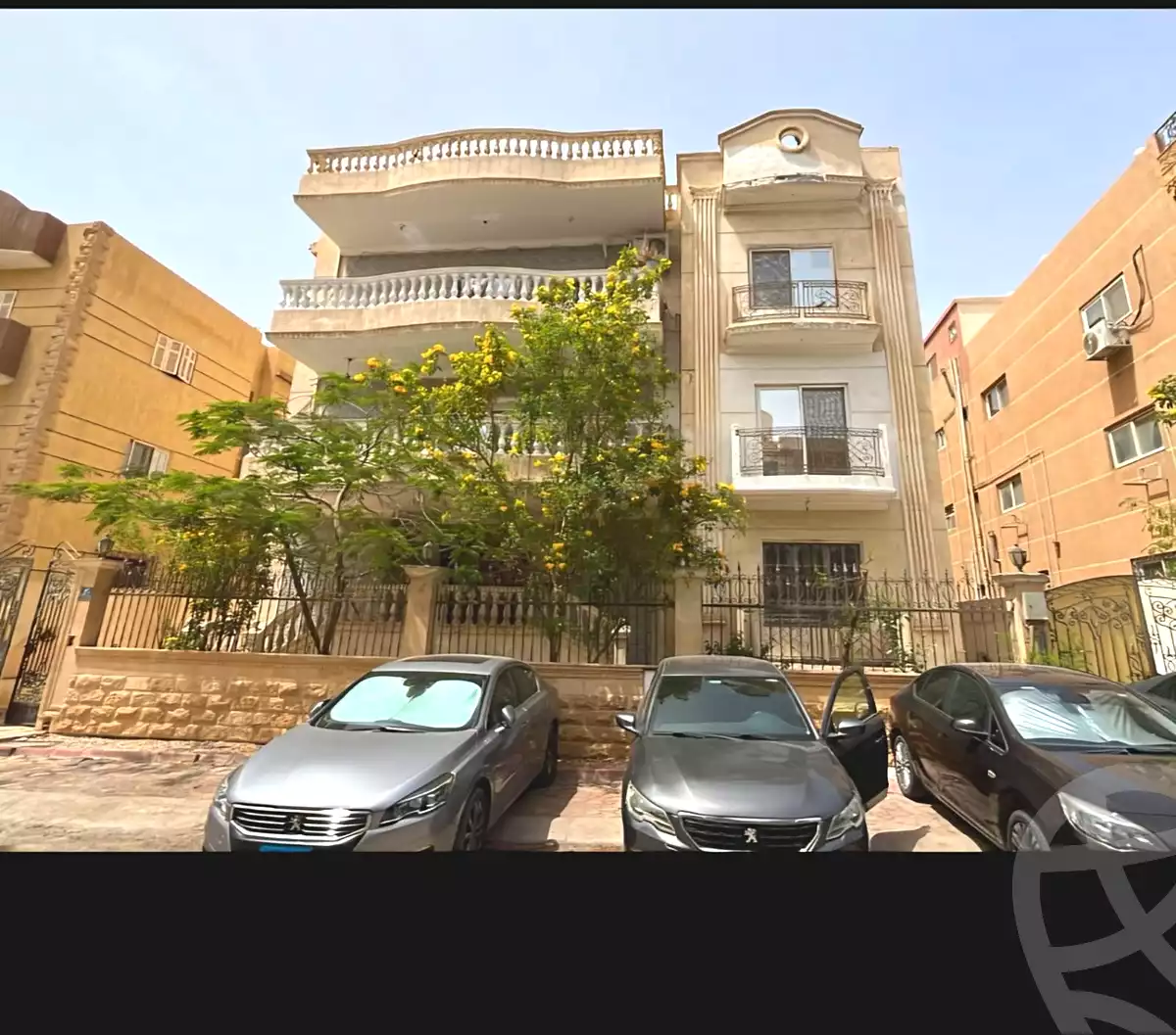 https://aqarmap.com.eg/ar/listing/7037489-for-sale-cairo-new-cairo-el-ahyaa-third-neighborhood-street-1