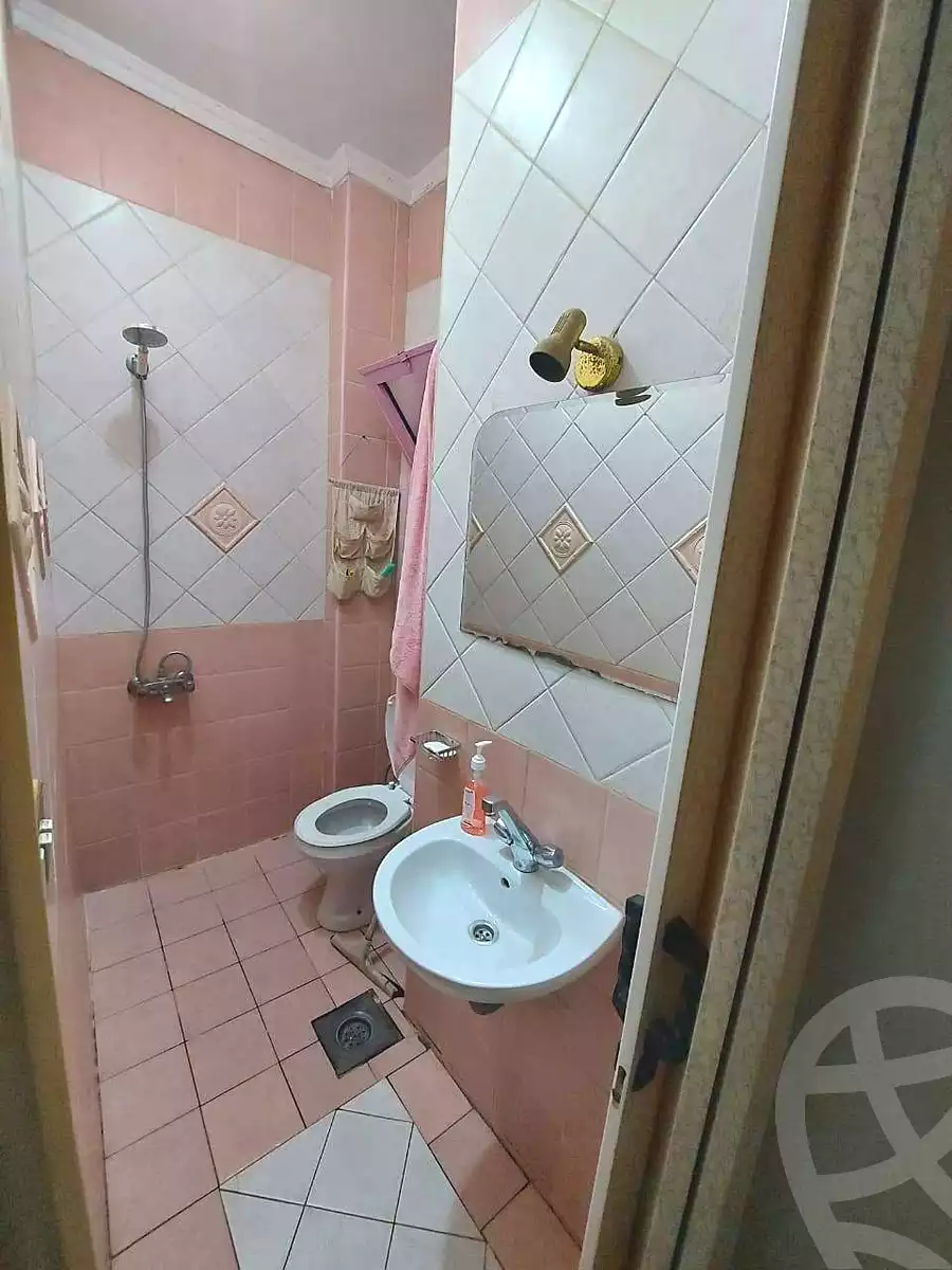 https://aqarmap.com.eg/en/listing/7037883-for-sale-cairo-helwan-el-tayaran-city
