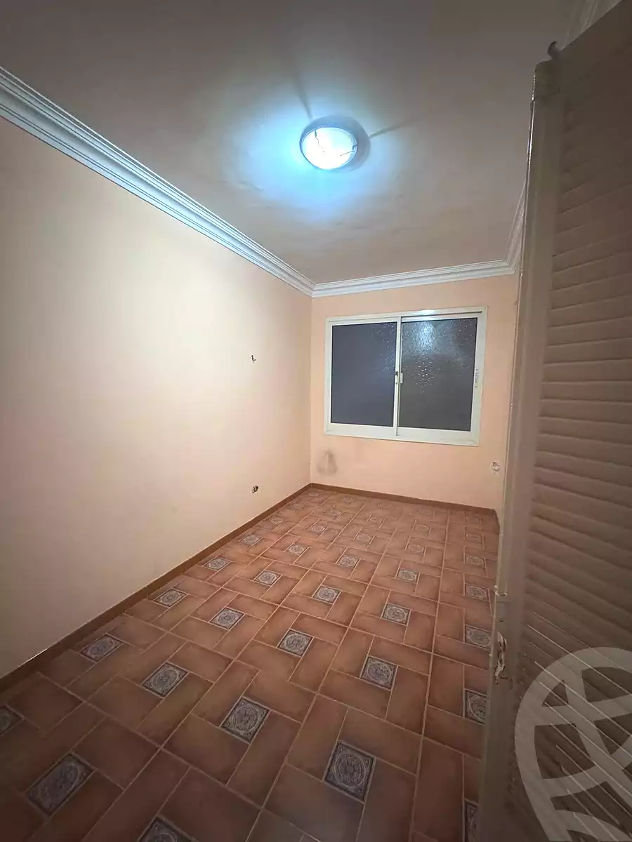 https://aqarmap.com.eg/ar/listing/7037929-for-sale-cairo-helwan-mahmoud-khater-st