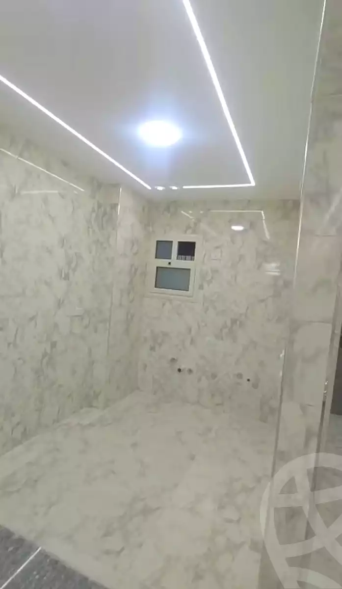https://aqarmap.com.eg/ar/listing/7037970-for-sale-cairo-nozha-2-el-khamseen-st