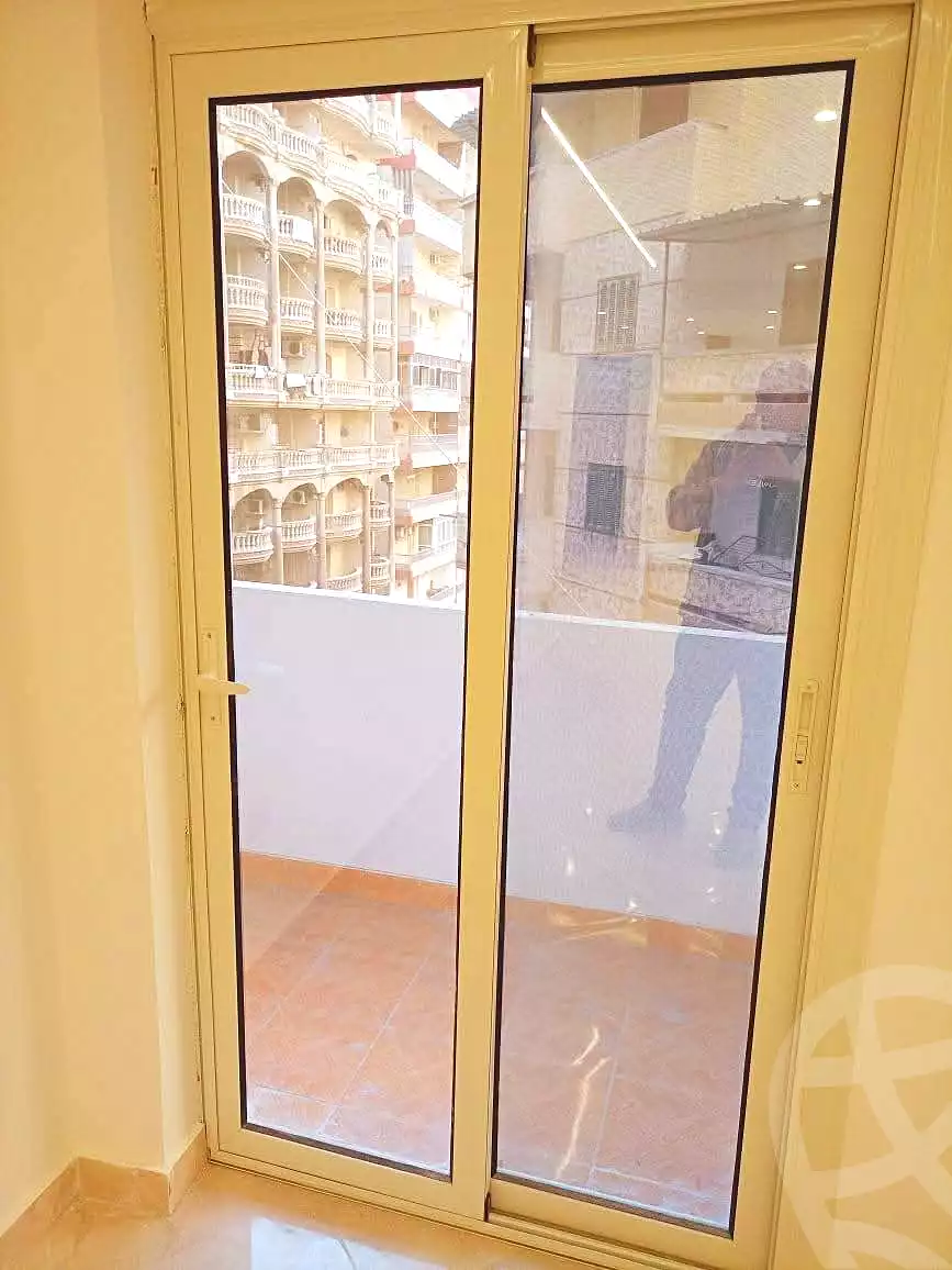 https://aqarmap.com.eg/ar/listing/7038464-for-rent-alexandria-el-asafra-sadiqat-al-ketab-al-moqadas-st