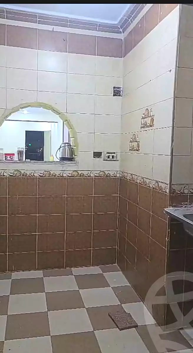 https://aqarmap.com.eg/en/listing/7038702-for-sale-cairo-helwan-helwan-el-sharkeya-borhan-st